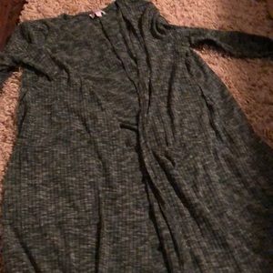 Lularoe medium Sarah. Heatherd hunter green.